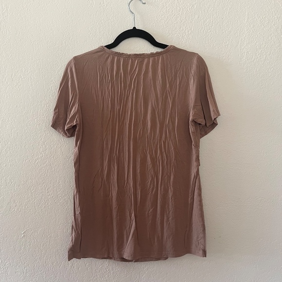 Set of 3 Maternity Nursing t-shirts Black, Blush, Gray - Picture 8 of 10